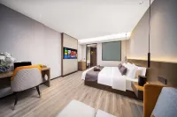 Yaduo Hotel (Hengdian Film and Television City Huating Night Market)