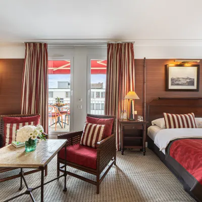 Kipling Manotel Hotels near Paquis