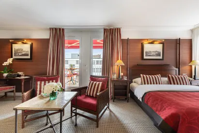 Kipling Manotel