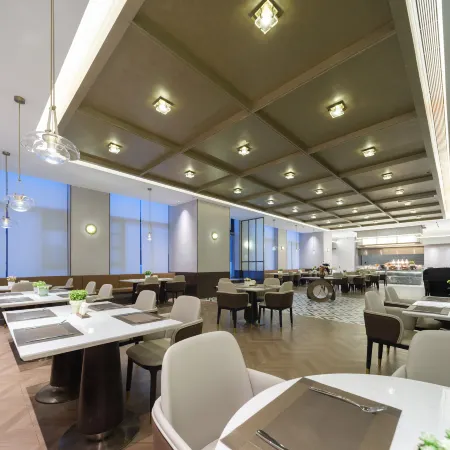 Madison Hotel Luoyang Wangfujing Wangcheng Park
