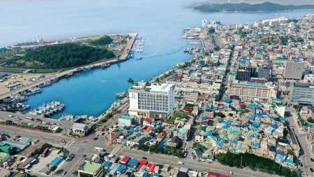 Mokpo Ocean Hotel Отели рядом со станцией Mokpo Station