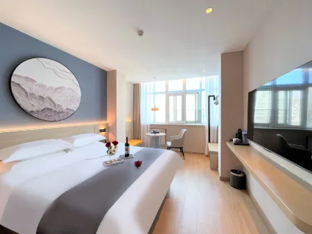 G Hotel (Taiyuan Jiefang North Road Taigang East Gate Branch) Отели рядом с достопримечательностью «Shanxi Light Industry Vocational and Technical Institute»