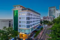 Yixuan Anlai Hotel (Haikou Qilou Old Street) Hotels near Haikou Radio and Television University