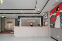 Junyi Chain Hotel (Zhongdou Dajie) Hotels in Wenshang