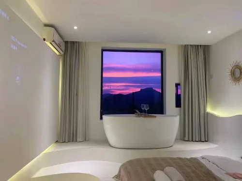 Kaili Xiaolu Homestay (Chengnan Passenger Transport Terminal)