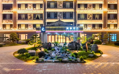 Lavande Hotel (Heqing Xinhua Branch) Hotels in Heqing