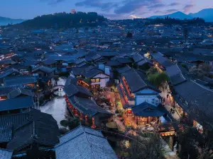 LiJiang Fog Gallery Mountain Riverside ·  Old Town Panorama Hotel