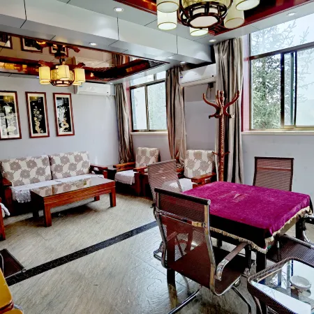 Xinyue Hotel