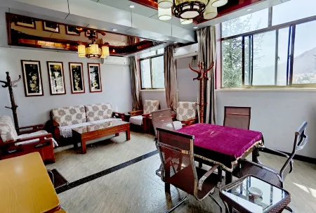 Xinyue Hotel Отели в г. Линьтань