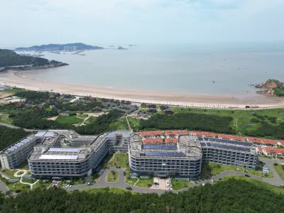Yibeiwan Seaview Holiday Hotel Hotels near Harbour View Platform of Maji Mountain