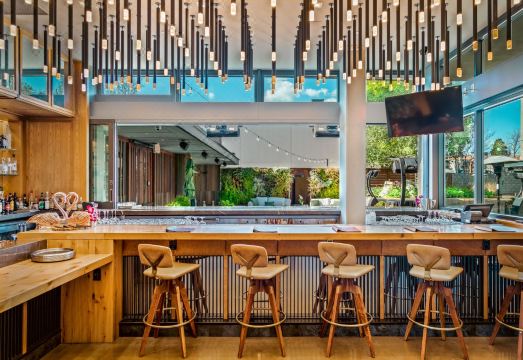 1. 파크 제임스..