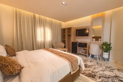 โกลเด้นเฮ้าส์ โรงแรมใน