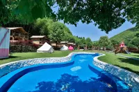 Yuyao Zhongcun Lunya Mountain Outdoor Tent Hotel