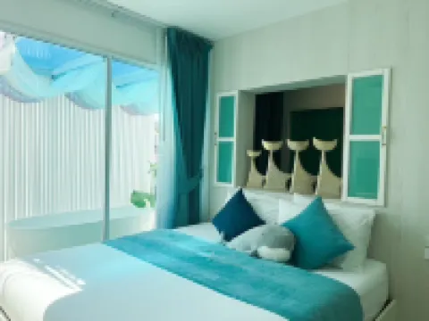 บ้านเซลล์โบท บีช เกาะล้าน