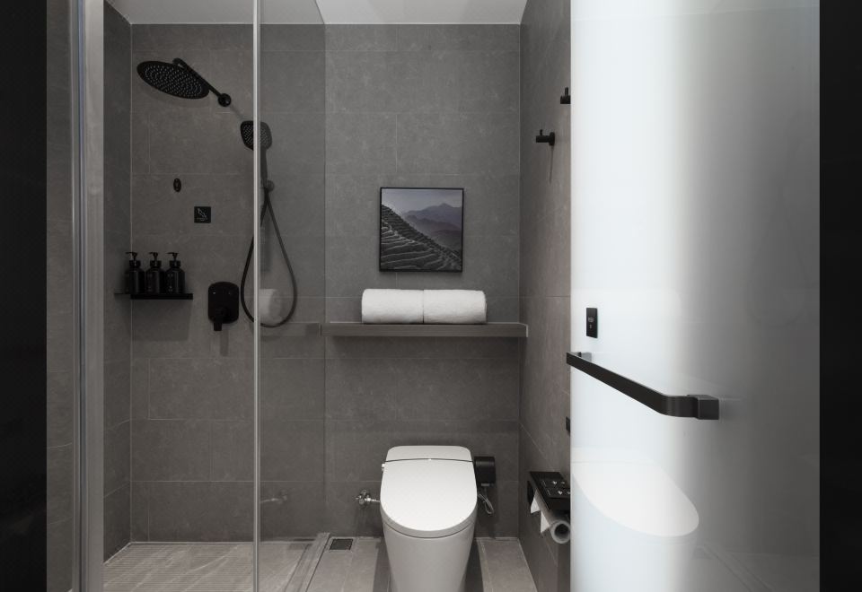 5. 아투어 호텔 시..