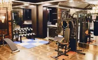 The Rainy Alley - Gym