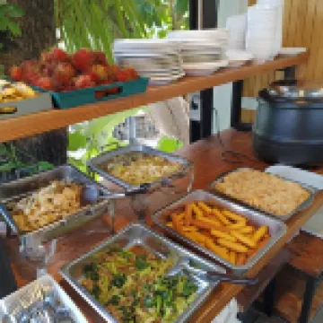 ไฮคริกรีสอร์ท แอนด์ แค้มป์ไซต์ โรงแรมในอำเภอ ศรีบุญเรือง