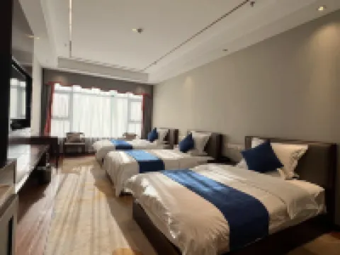 Dingqingling Gesa Hotel Hotels in Dengqen