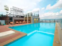 Holiday Pier Hotel - プール