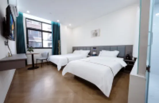 Nice Hotel (Quanzhou East Railway Station)