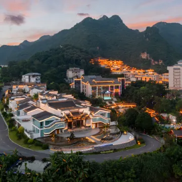 Canbeauty Resort and SPA Huashan Chongzuo