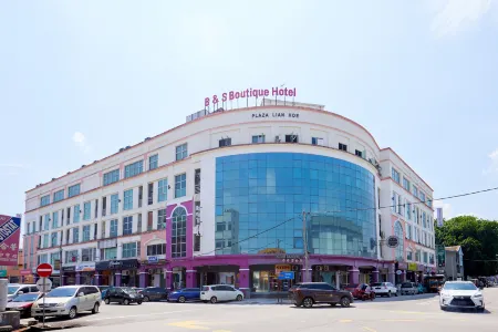B&S Boutique Hotel Отели рядом с достопримечательностью «AEON BiG Batu Pahat»