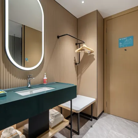 City Comfort Inn Hotel (Jiangmen Heshan Hecheng)
