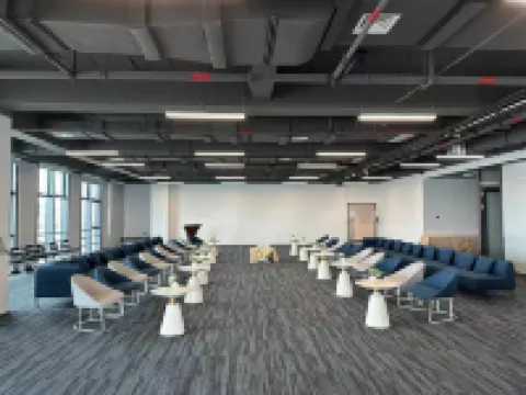 深圳雲石春曉酒店（國際會展星展廣場店）