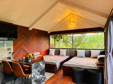 The Village Resort in the Painting, Bao Loc Отели в г. B' La