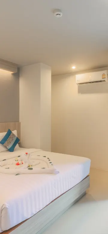 ห้องซูพีเรียร์ เตียงใหญ่ 1 เตียง