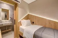 Fast Sleep Suites by Slaviero Hotéis Hotels in Guarulhos