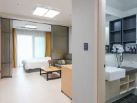 YEOSU FIRSTCITY HOTEL (FIRST LAND) โรงแรมในยอซู