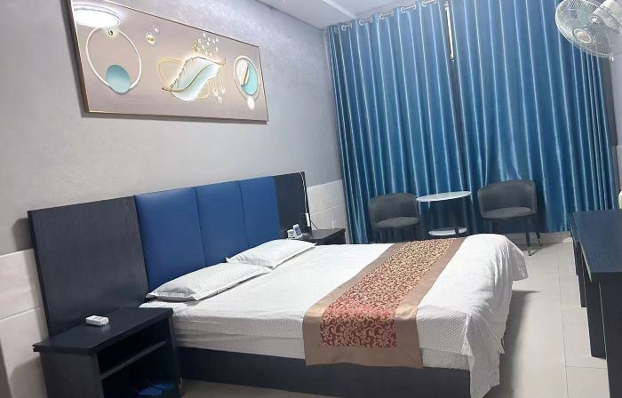 Xiaocheng Su8 Express Business Hotel