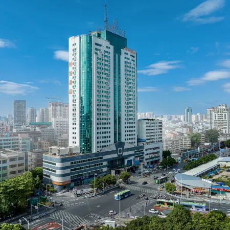 Yuesheng Hotel  (Nanning  Chaoyang Square  Railway station )