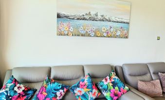7. Loft B I..