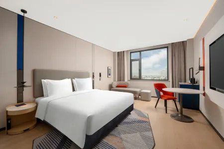 Holiday Inn Express Zhengzhou Nongye Road, an IHG Hotel Отели рядом с достопримечательностью «Zhengzhou Zoological Garden»