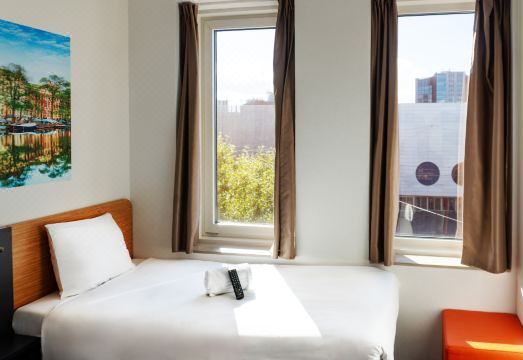 이지호텔 암스테르담 아레나 블루바드