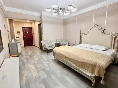 Panjin 90 Back Apartment Hotels in Oilfield New Mart/Yinzuo Plaza