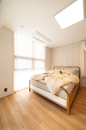 Hongik Univ. Station Maison de Wave #4