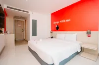 Sleep with ME Hotel Design Hotel @ Patong - Servicios de Traslado