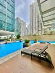 Thompson Suites BGC (One Uptown Residences)