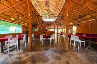 YogiTree Beach Resort & Cafe Hotels in Morjim