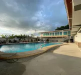 RedDoorz @ Piamonte Apartelle Santo Tomas Batangas Hotels in Malvar