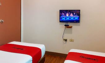 3. RedDoorz..