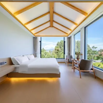 Yunnongju Scenic Apartment (Xizhou Erhai) Hotels near Tianlong Temple