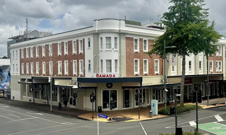 Ramada by Wyndham Hamilton City Center