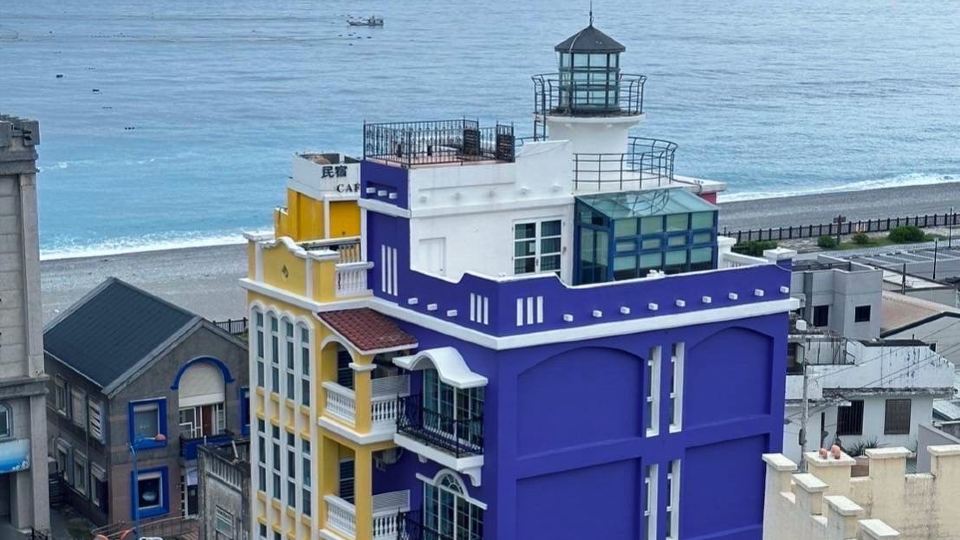 Lighthouse Hostel