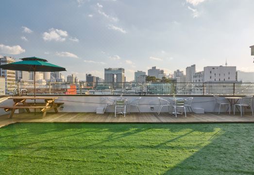 에잇레스트 호스텔 공용 휴게실