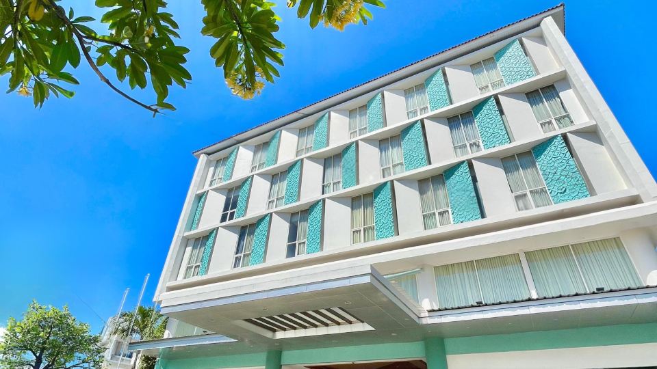 Luxury Malioboro Yogyakarta Hotel
