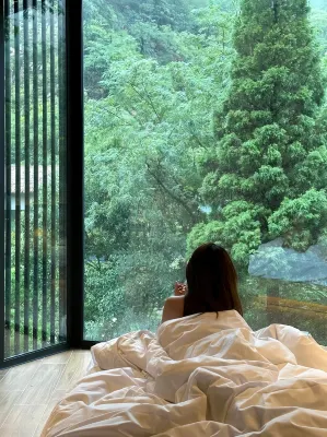 Huangshan Nagu RV Parent-child Italian Light Luxury Holiday Manor (Tunxi Old Street Branch)